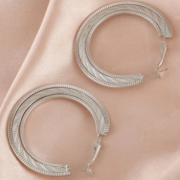 New Sterling Silver Round Boho Minimalist Hoop Earrings - Picture 8 of 8